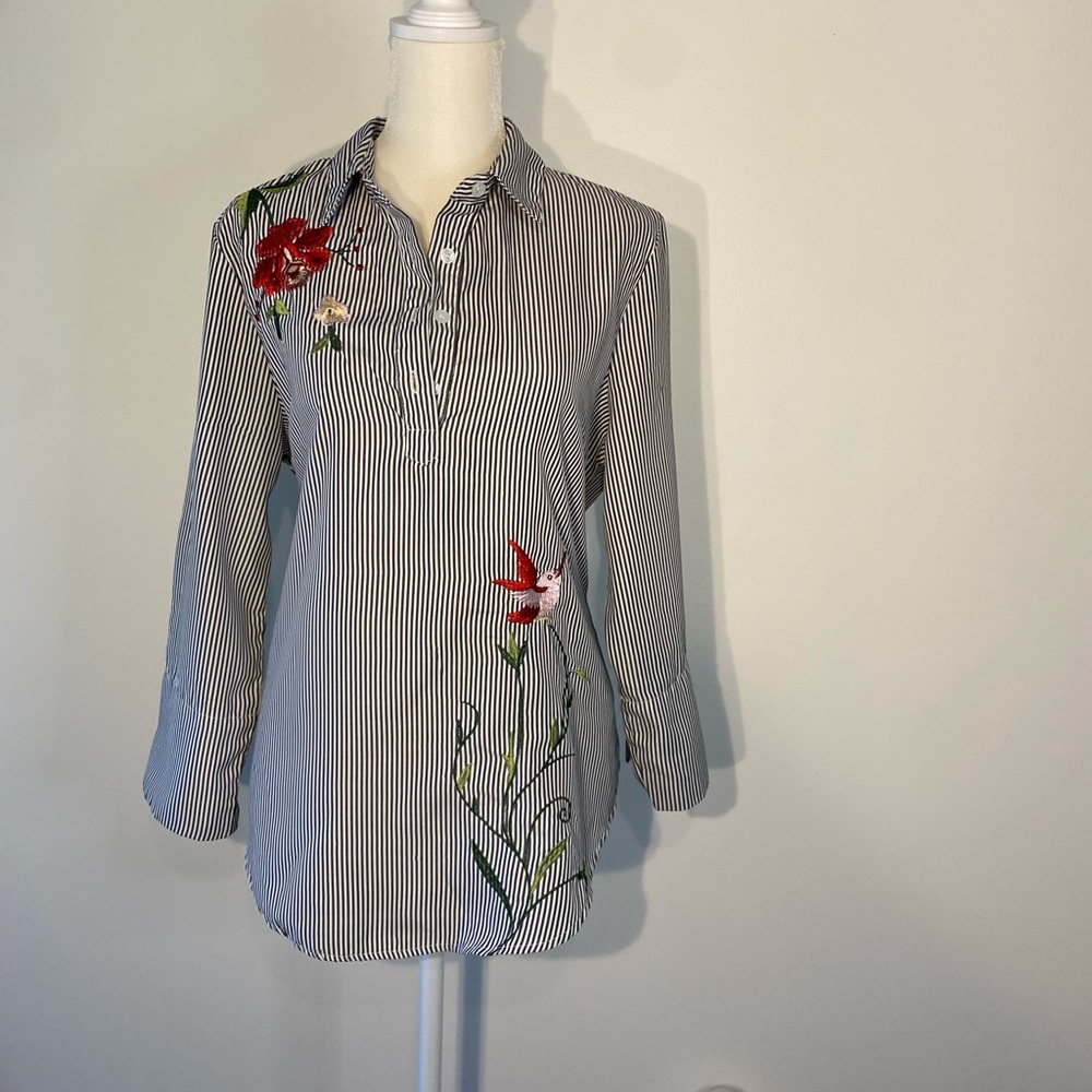 Embroidered stripe top